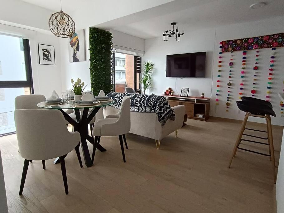 Runawasi - Killary Miraflores 2bdr Apartment *