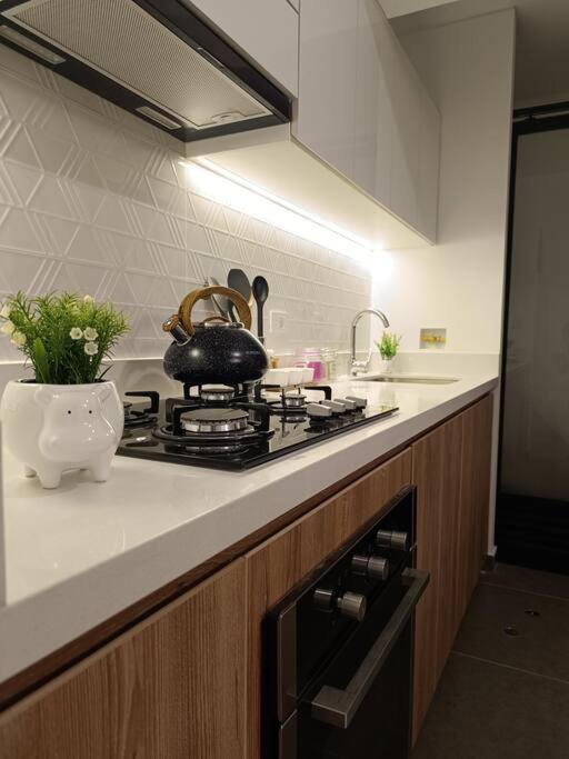 Runawasi - Killary Miraflores 2bdr Apartment *