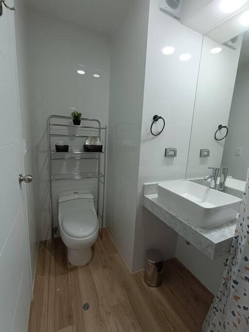 Runawasi - Killary Miraflores 2bdr Apartment *